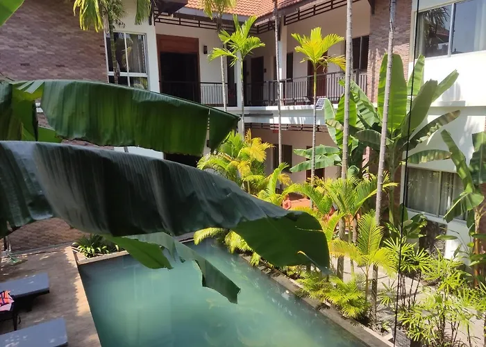 Hotel River And 4*